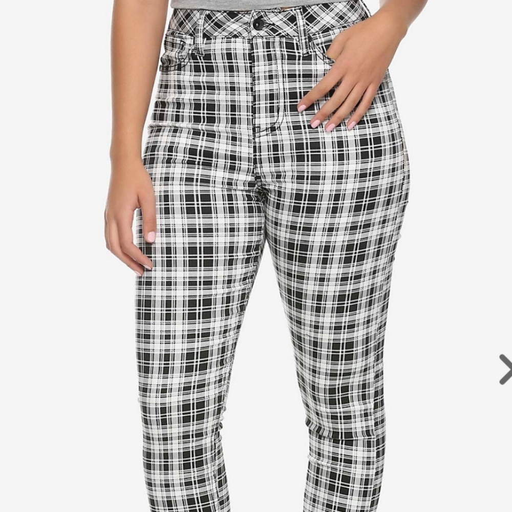 HT Denim Black & White Plaid Ultra Hi-Rise Jegging